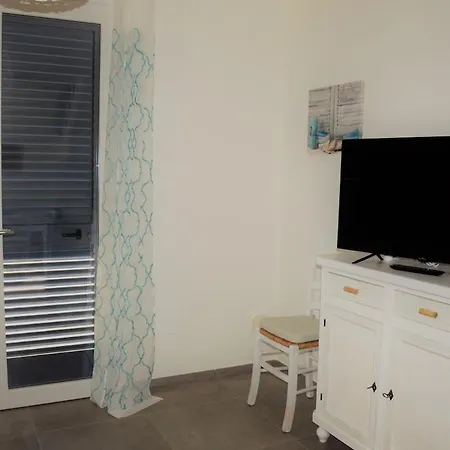 Holiday home Con Piscina Vicino Torre Lapillo