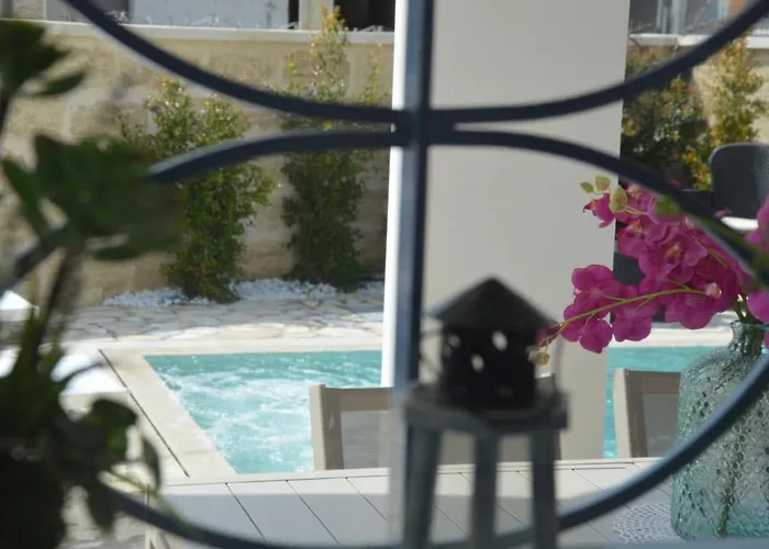 Con Piscina Vicino Holiday home *