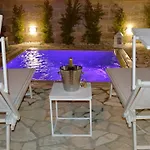 Con Piscina Vicino Casa de Férias Torre Lapillo