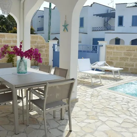Casa de Férias Con Piscina Vicino