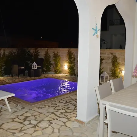 Con Piscina Vicino Casa de Férias *